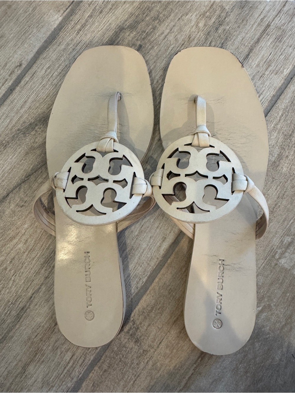 Tory Burch Miller Thong Sandal in Cream Square Toe neutral 7.5 - Picture 7 of 13